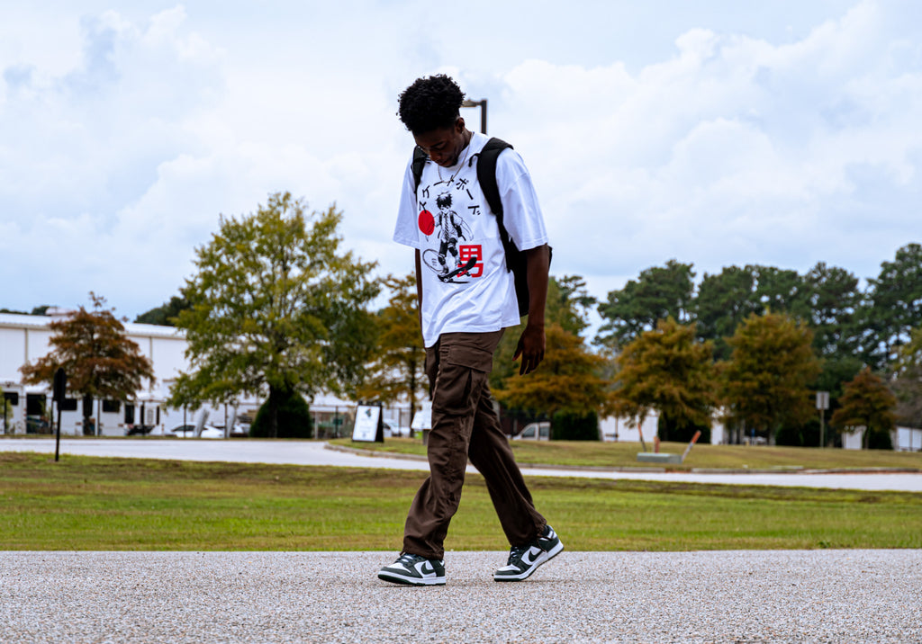 Skateboarder oversized t-shirt