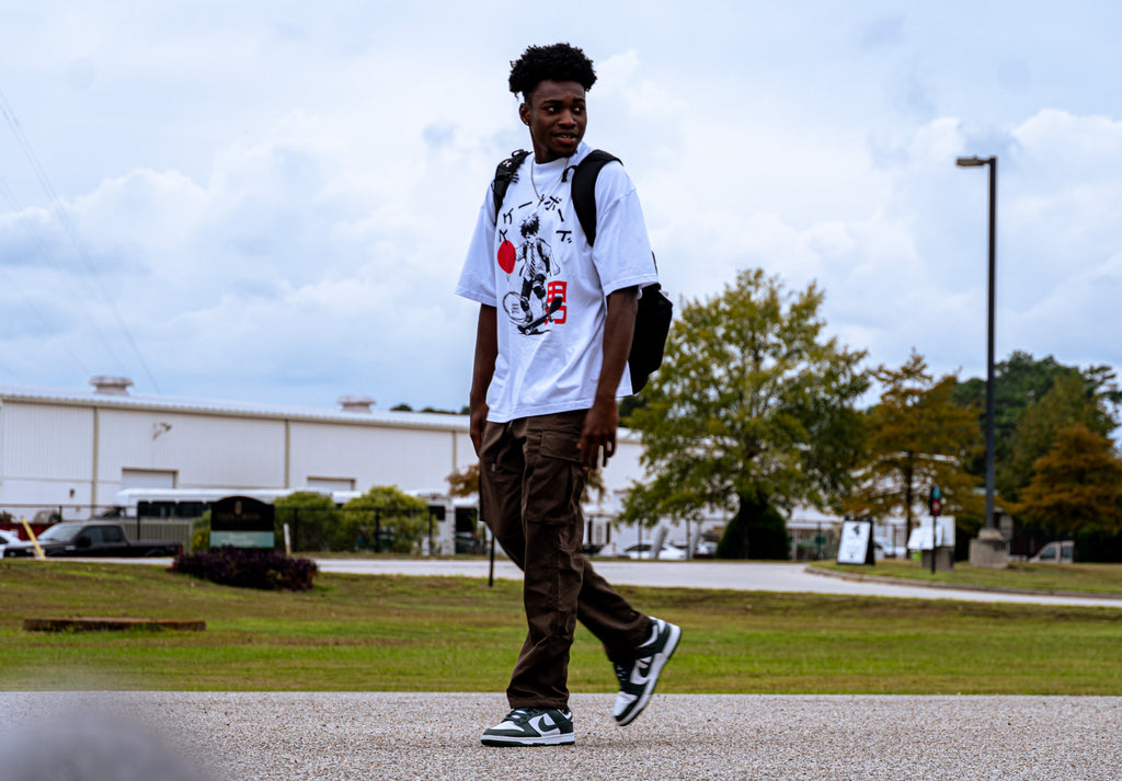 Skateboarder oversized t-shirt